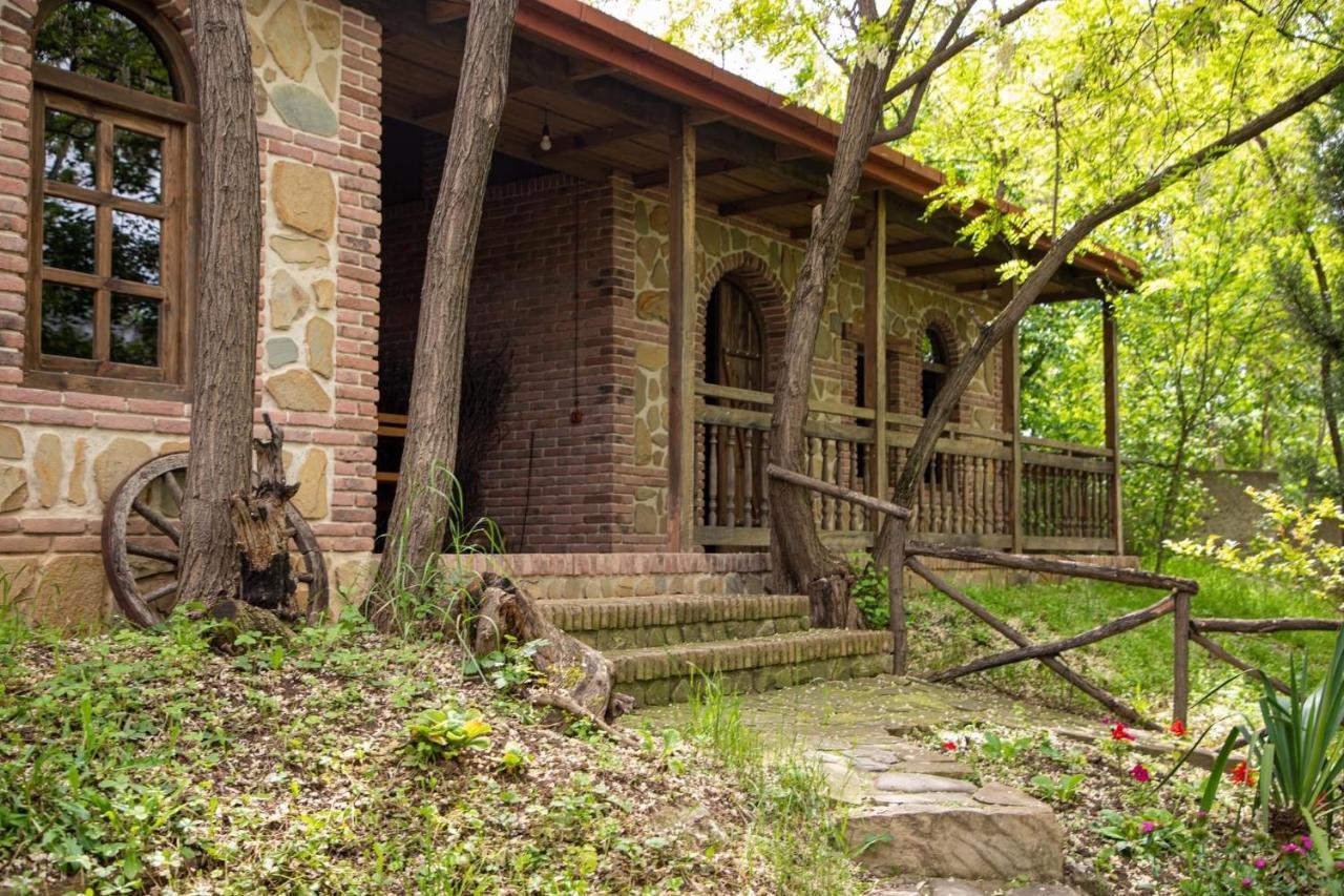 Chateau Orberi Hotel Ikalto Luaran gambar